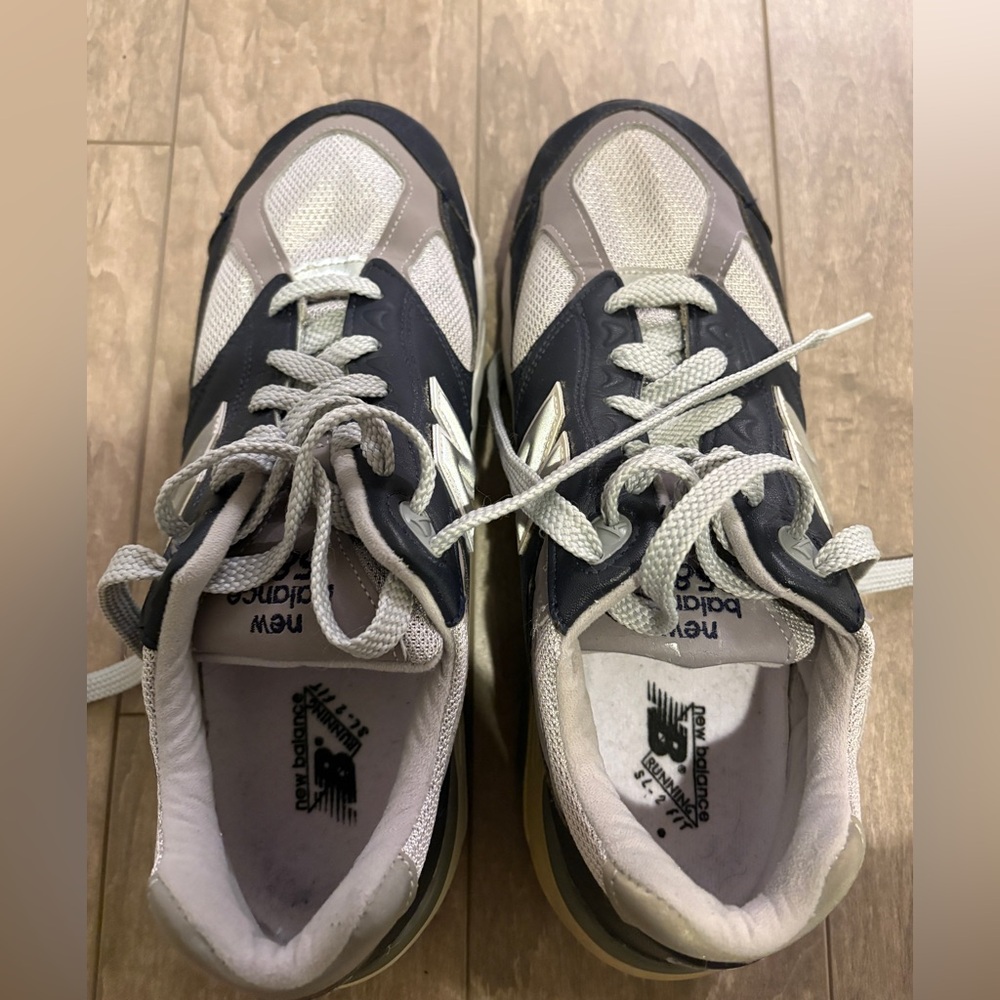 New Balance M587NV Made in U.S.A Navy and White Athletic Shoes